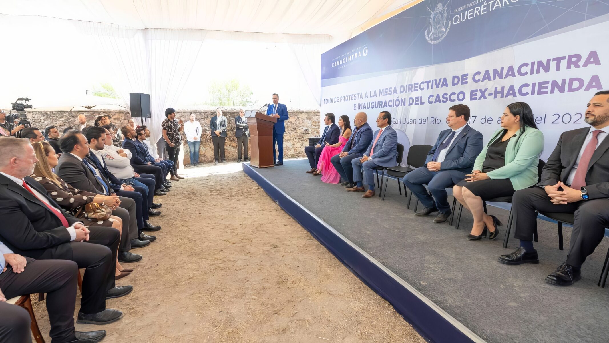 Calor y Control - El Gobernador de Querétaro anuncia gira internacional para Atraer Inversiones en el Sector Industrial mauricio kuri anuncia gira para fortalecer el sector industrial en querétaro