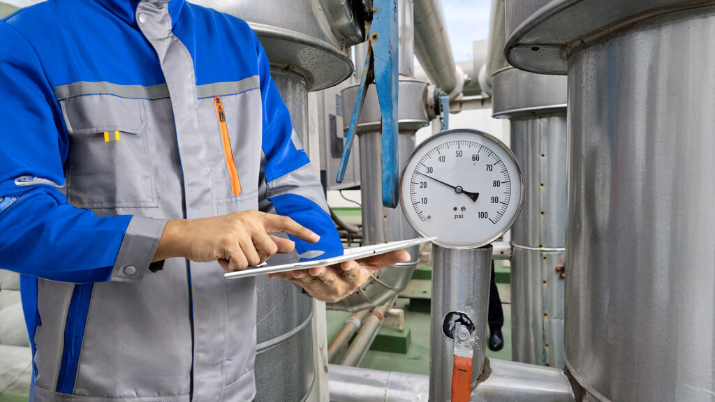 Calor y Control - Sostenibilidad en la industria: Prácticas para reducir la huella de carbono en procesos térmicos huella de carbono